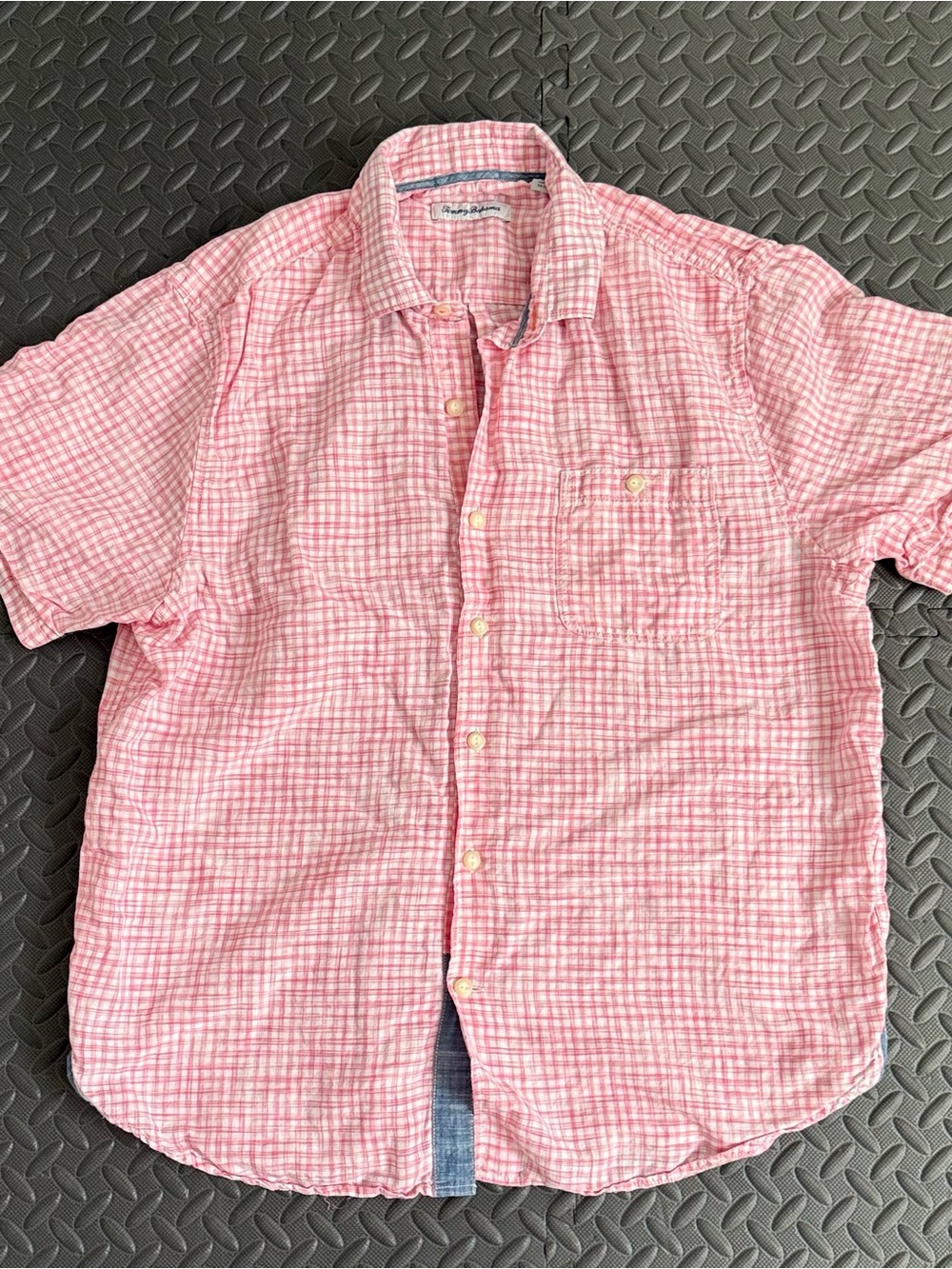 Tommy Bahama Men's L Regular Pink/White Plaid Short Sleeve Button Up Pockets